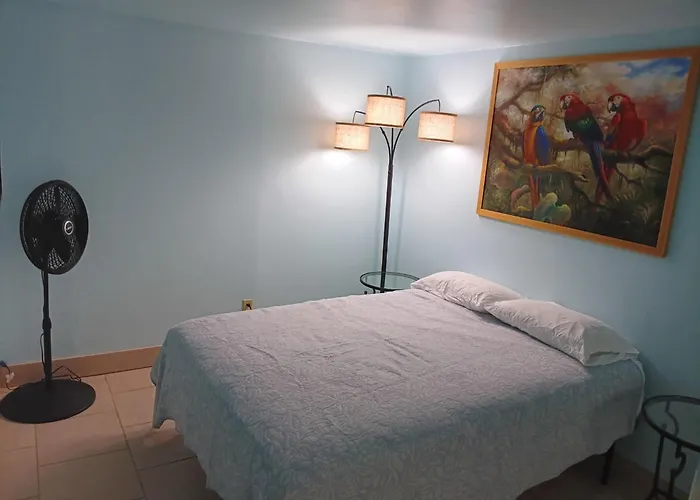 Diamond Head Beach Hotel Honolulu